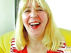 Dlakave i uspaljen puše i jebe kurac baka (68)